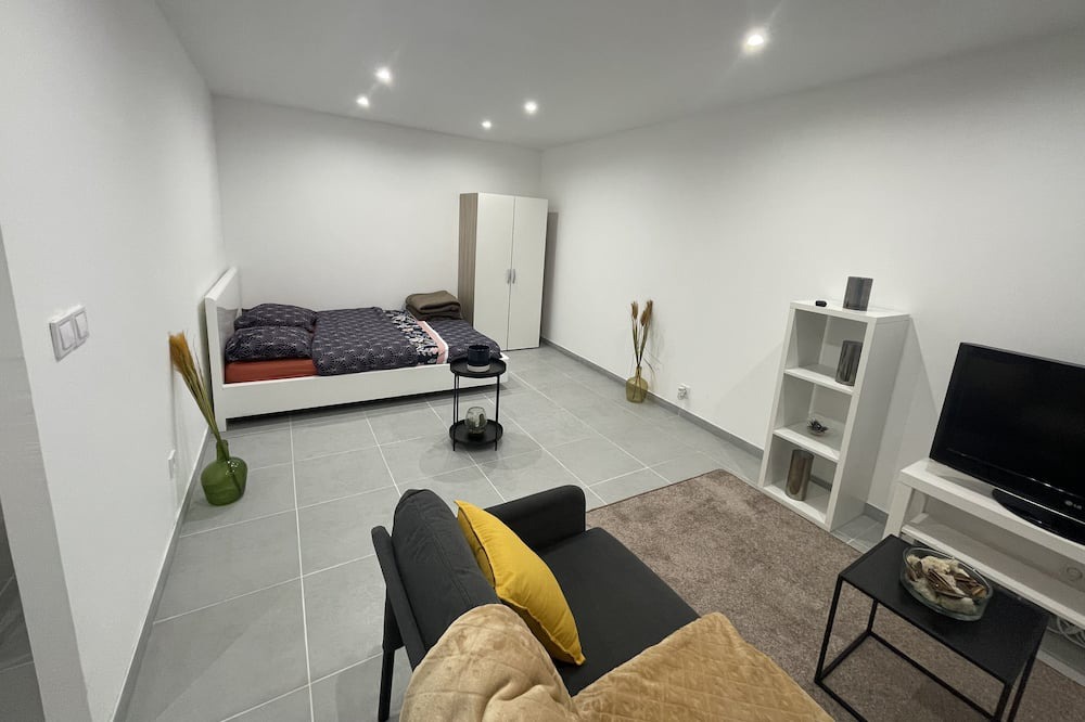 Photo of Others in Pontcarre