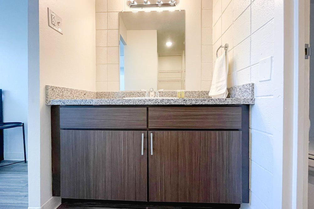 Photo of Bathroom in Walnut Hills