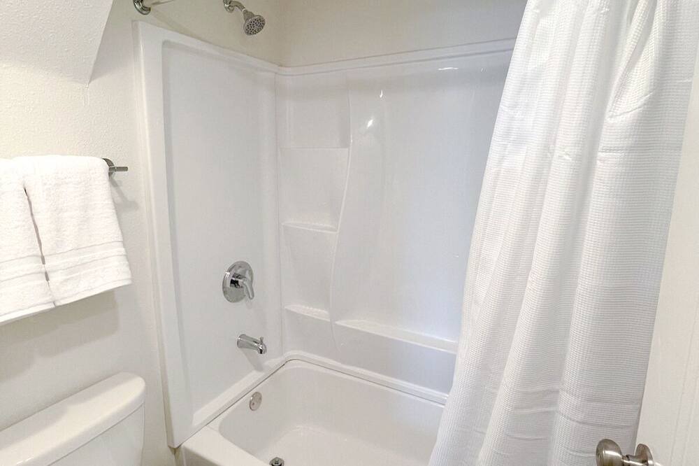 Photo of Bathroom in Walnut Hills