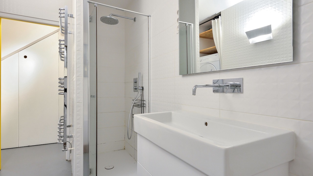 Photo of Bathroom in Les Puces de Saint-Ouen