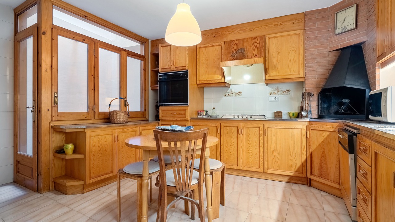 Photo of Kitchen in Tivissa