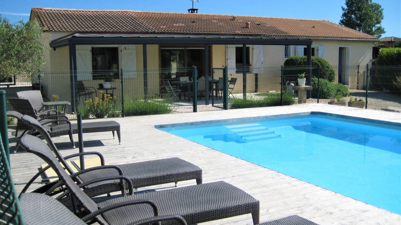 Photo of Outdoor in Saint-Jean-de-Maruejols-et-Avejan