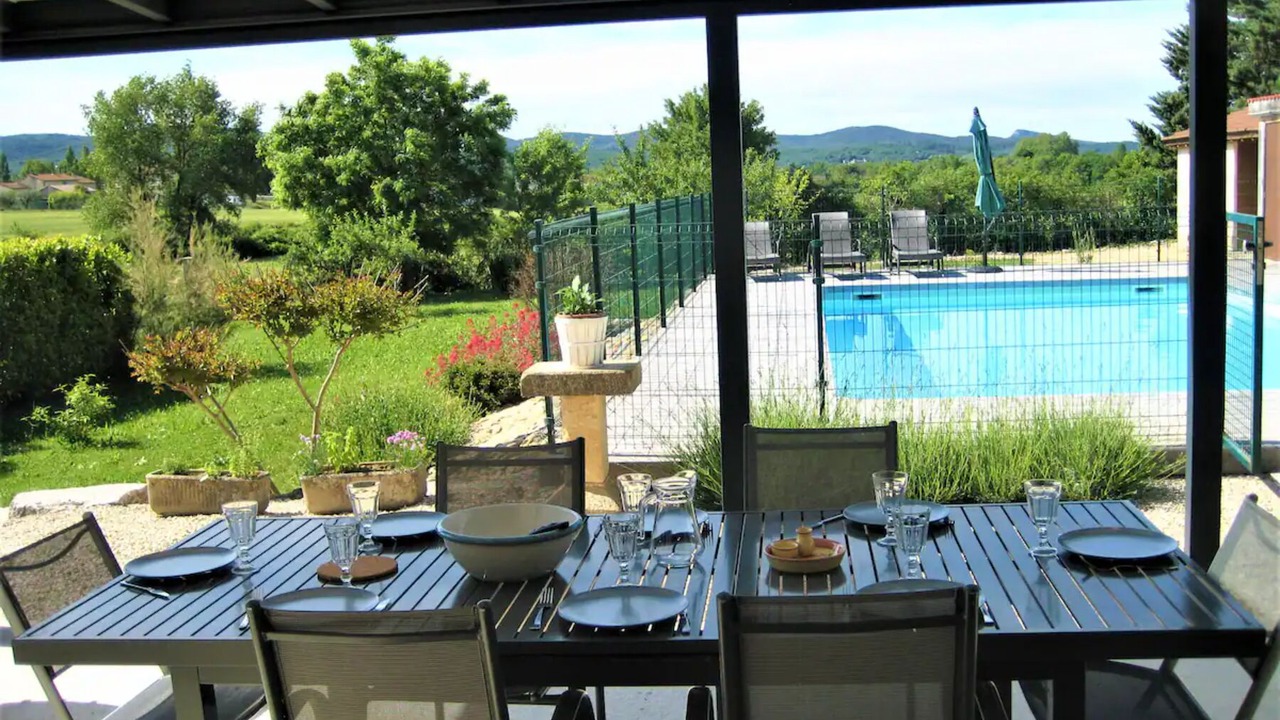 Photo of Outdoor in Saint-Jean-de-Maruejols-et-Avejan