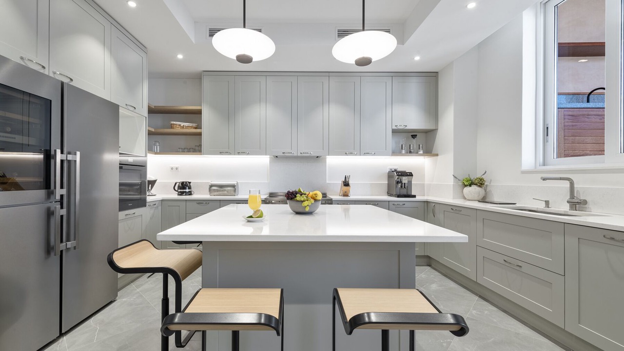 Photo of Kitchen in Pile