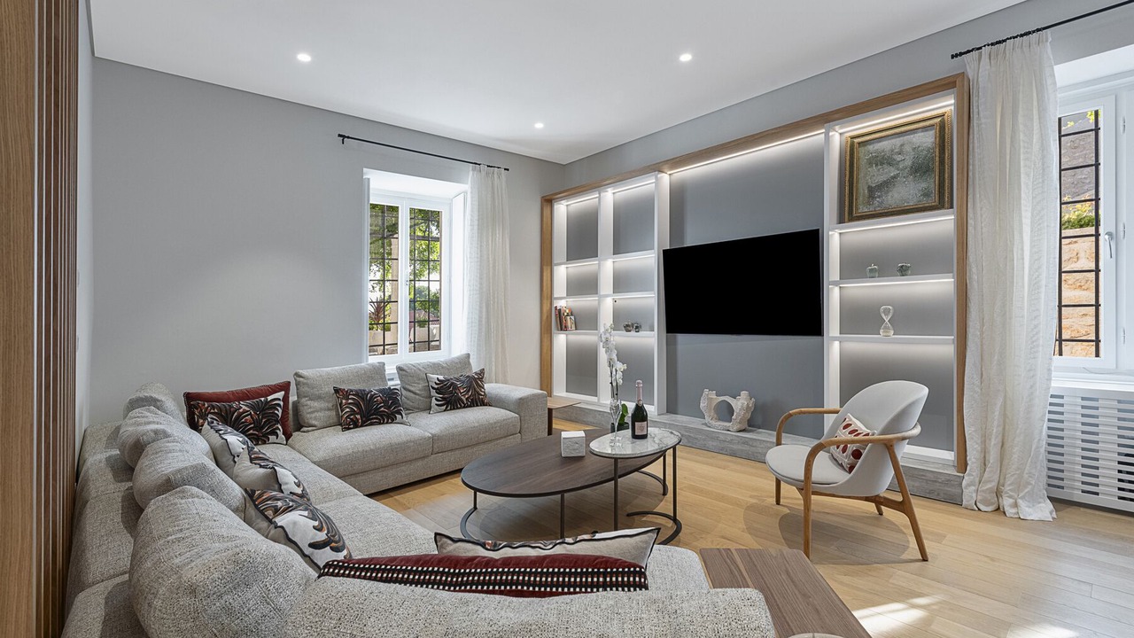 Photo of Livingroom in Pile