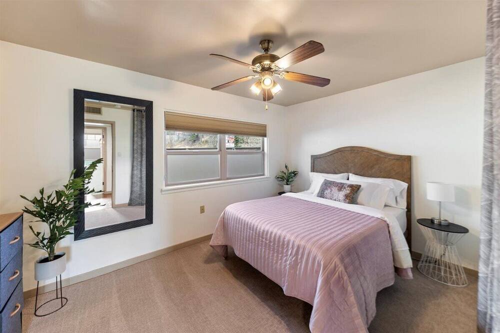 Photo of Bedroom in Flagstaff