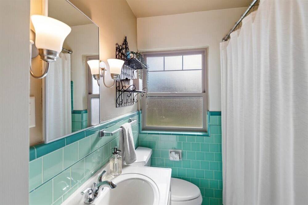 Photo of Bathroom in Flagstaff
