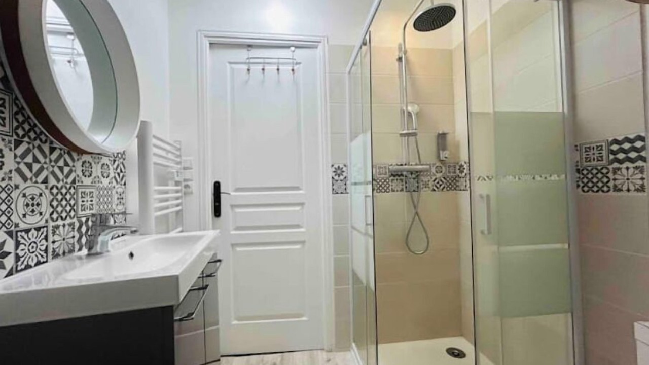 Photo of Others in Bouafle