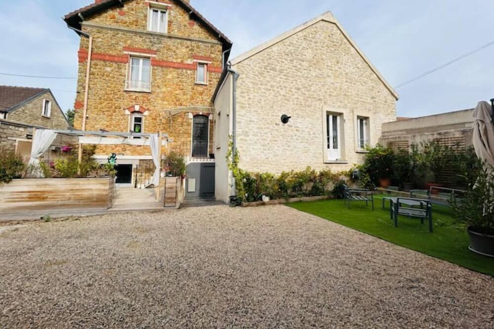 Photo of Outdoor in Bouafle