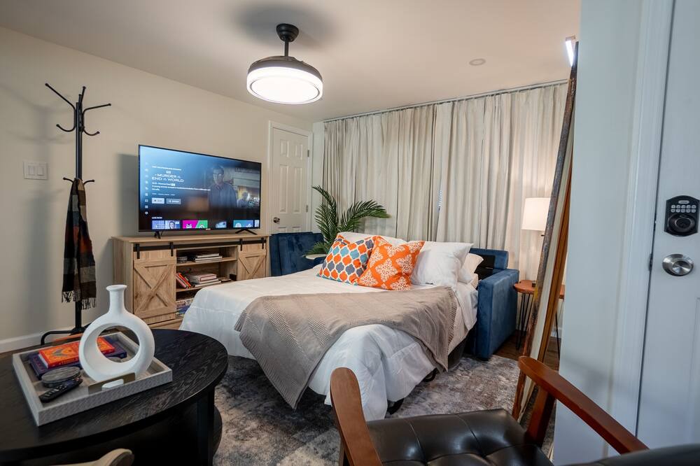 Photo of Bedroom in Hackensack