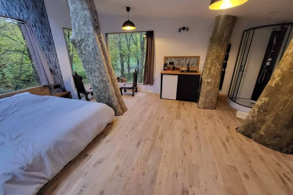 Photo of Bedroom in Escolives-Sainte-Camille