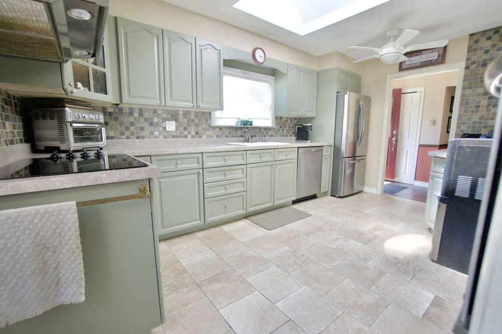 Photo of Kitchen in Innisfil