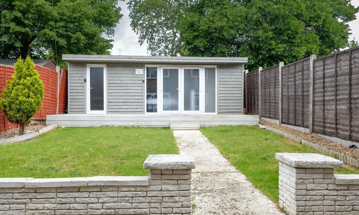 Photo of Outdoor in Crawley