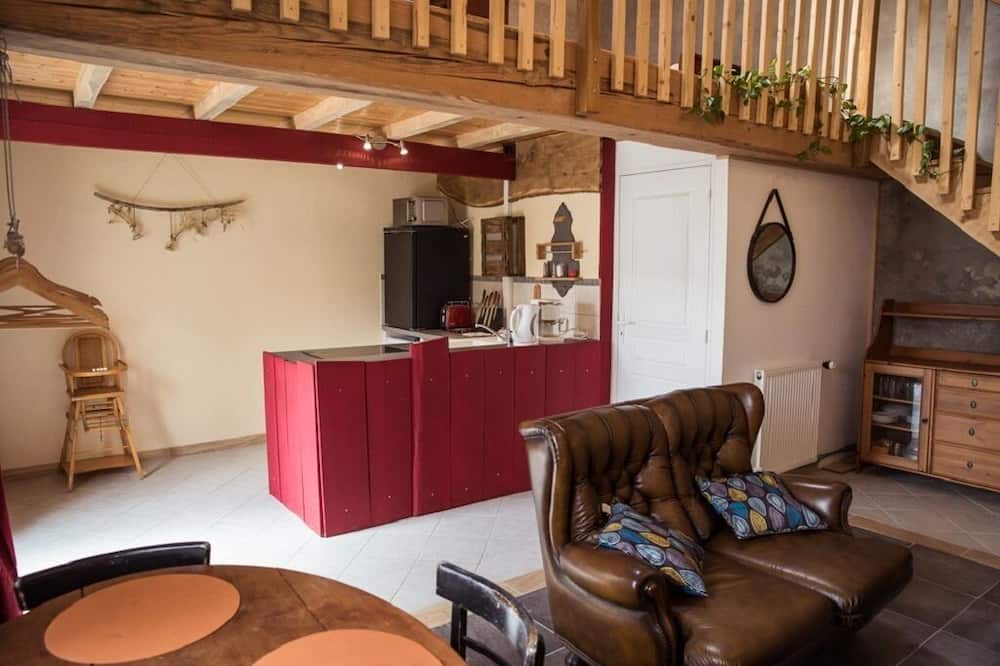 Photo of Others in Montils