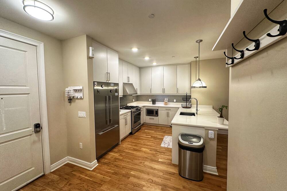 Photo of Kitchen in Edgewater