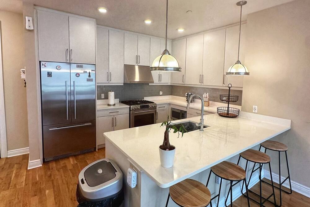 Photo of Kitchen in Edgewater