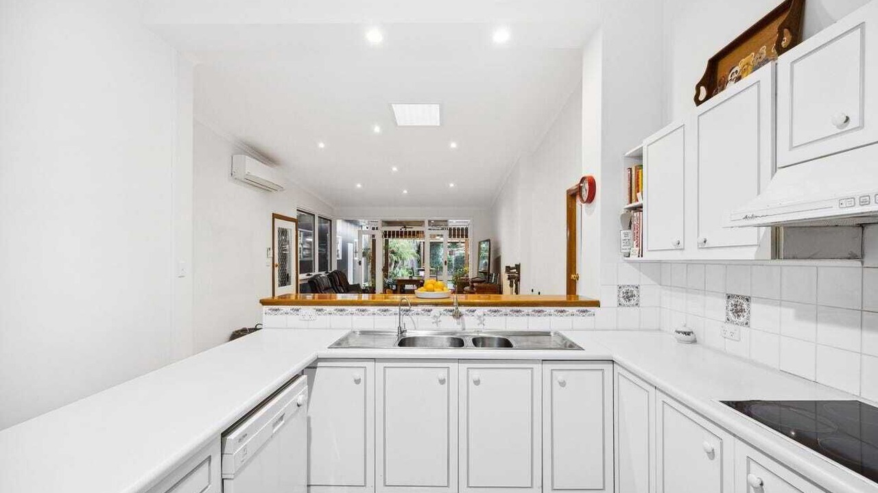 Photo of Kitchen in Glenelg North