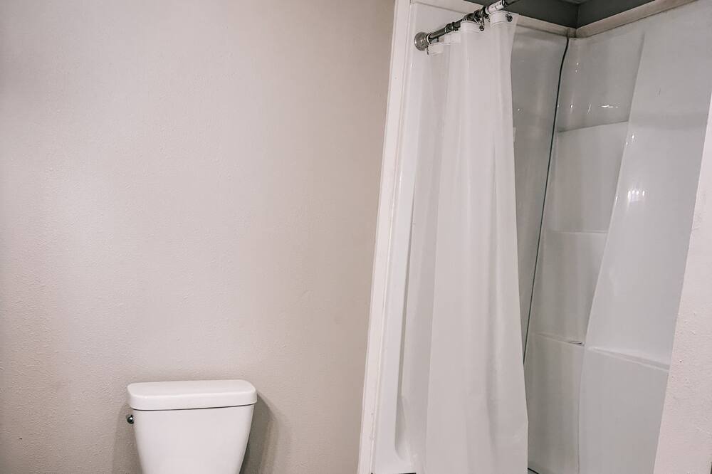 Photo of Bathroom in Plainview