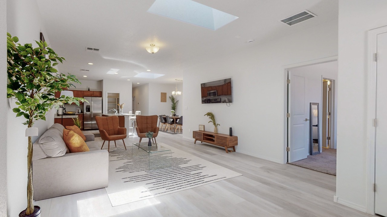 Photo of Livingroom in Mesa Del Sol Innovation Park