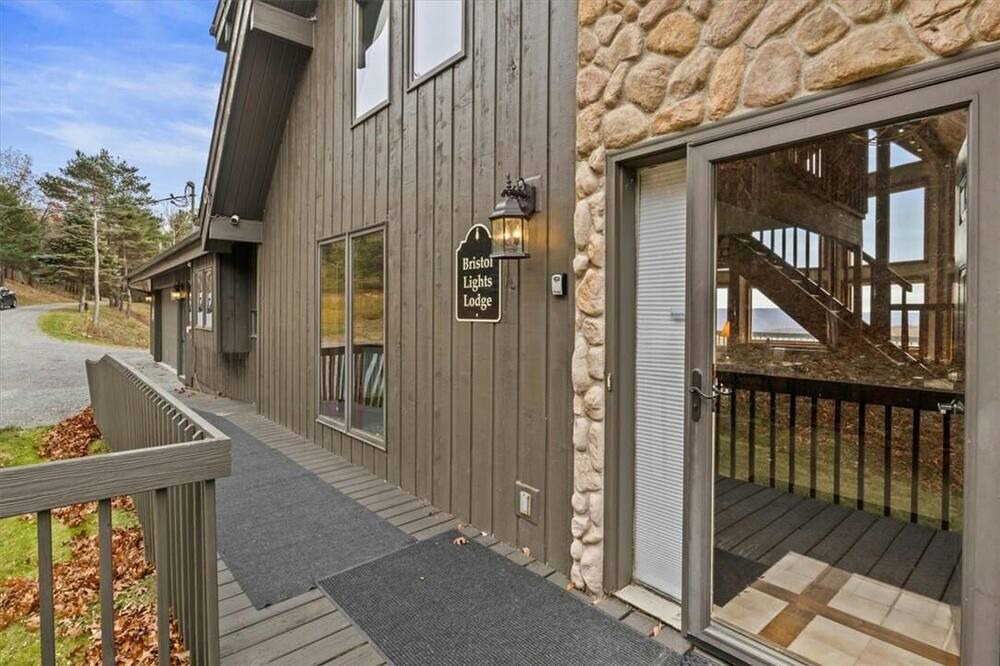 Photo of Outdoor in Bristol Hills