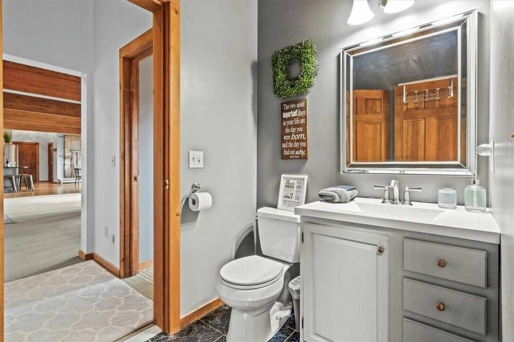 Photo of Bathroom in Bristol Hills