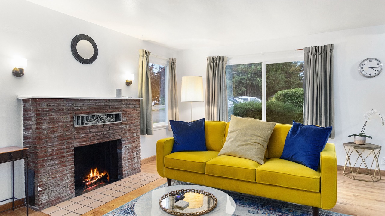 Photo of Others in Monroe