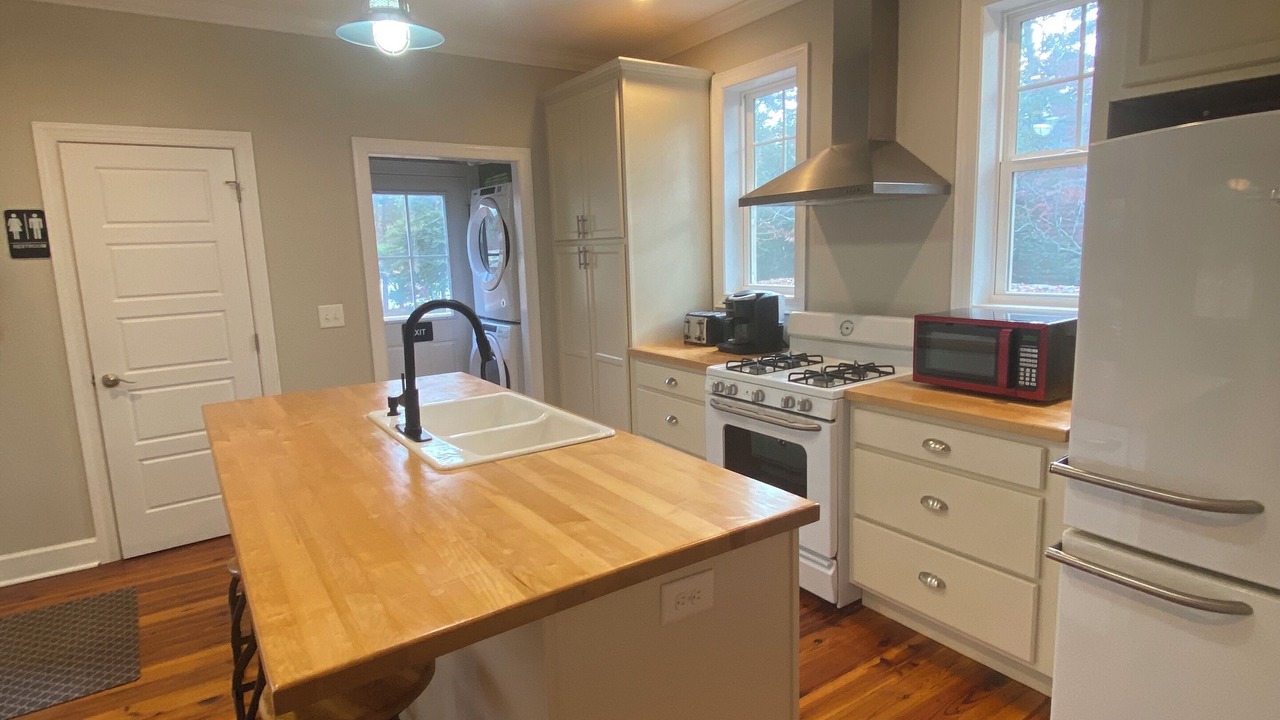 Photo of Kitchen in Six Mile