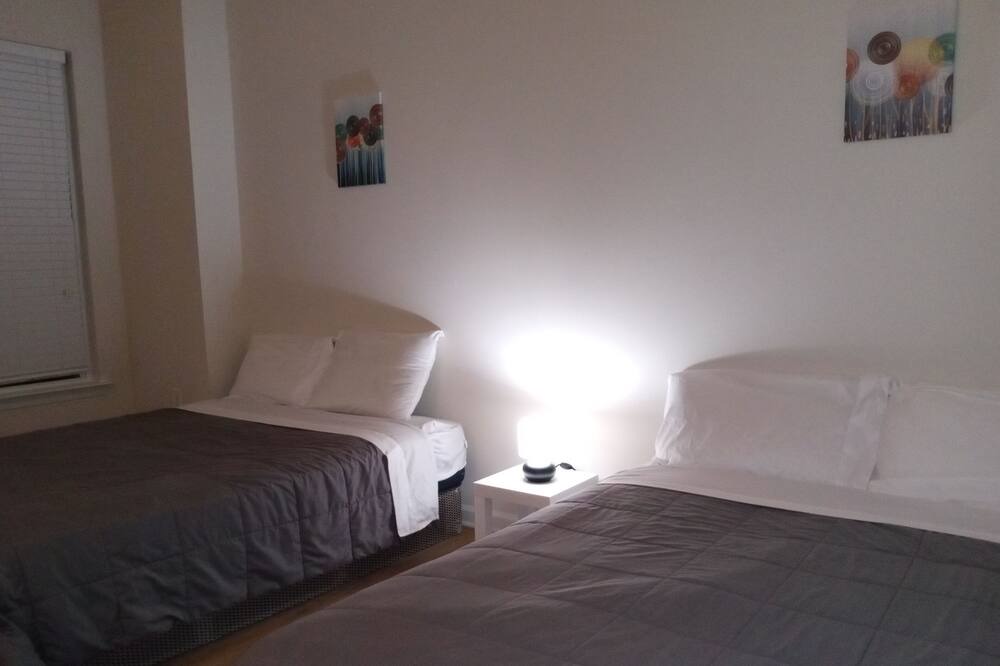 Photo of Bedroom in North Bethesda