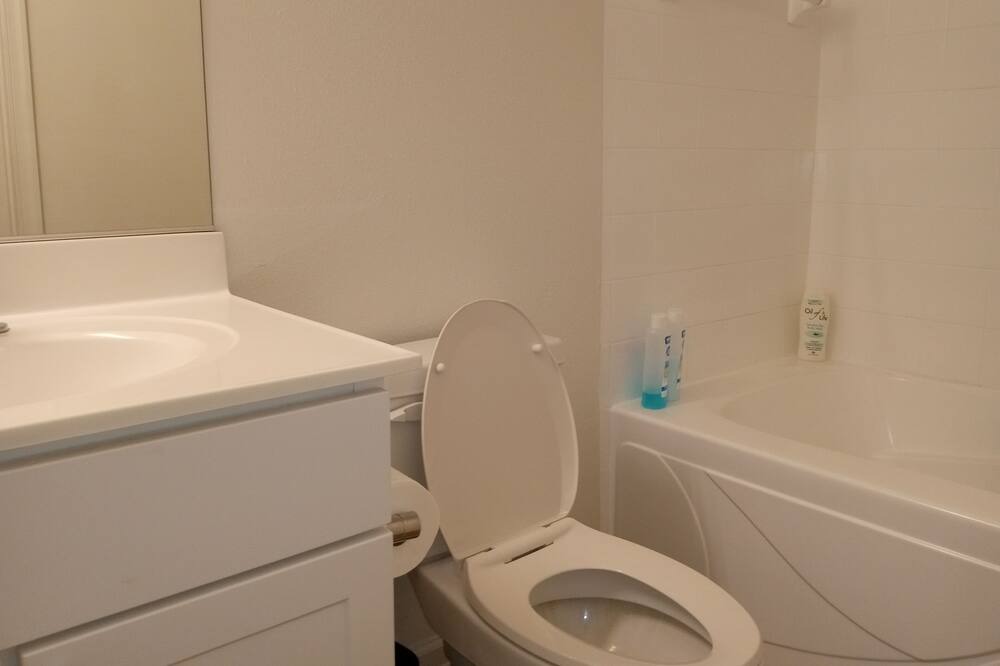 Photo of Bathroom in North Bethesda