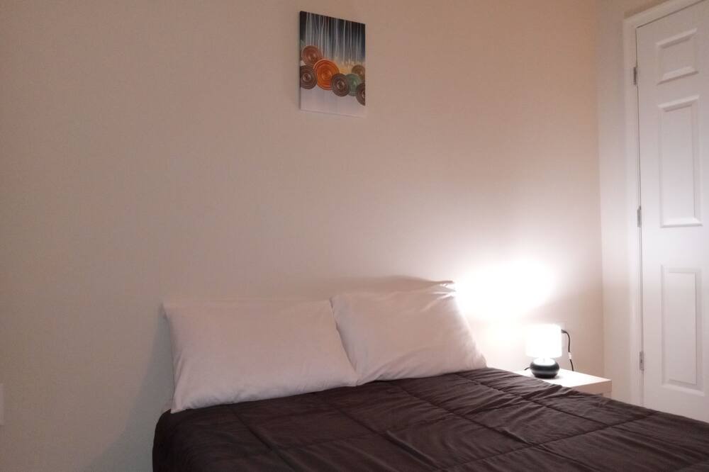 Photo of Bedroom in North Bethesda