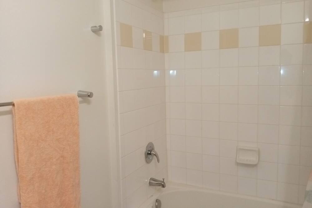 Photo of Bathroom in North Bethesda