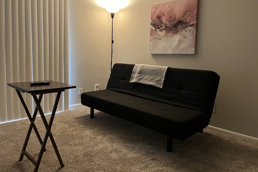 Photo of Livingroom in Gaithersburg