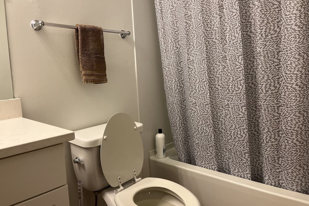 Photo of Bathroom in Gaithersburg