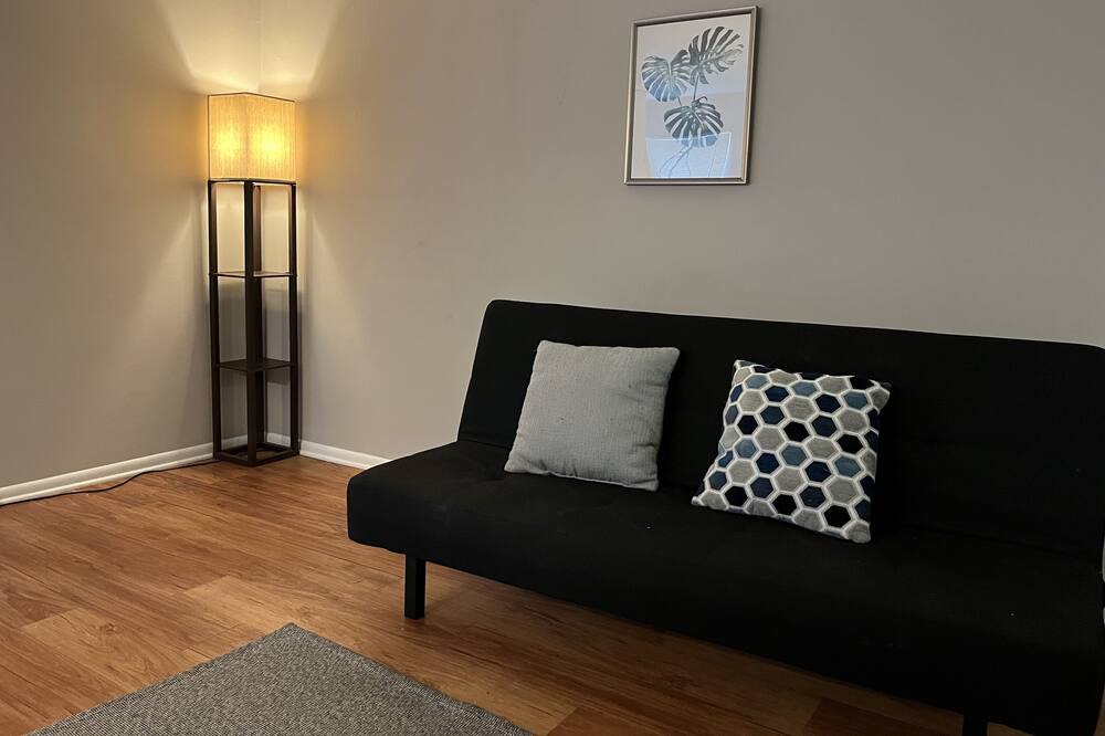 Photo of Livingroom in Gaithersburg