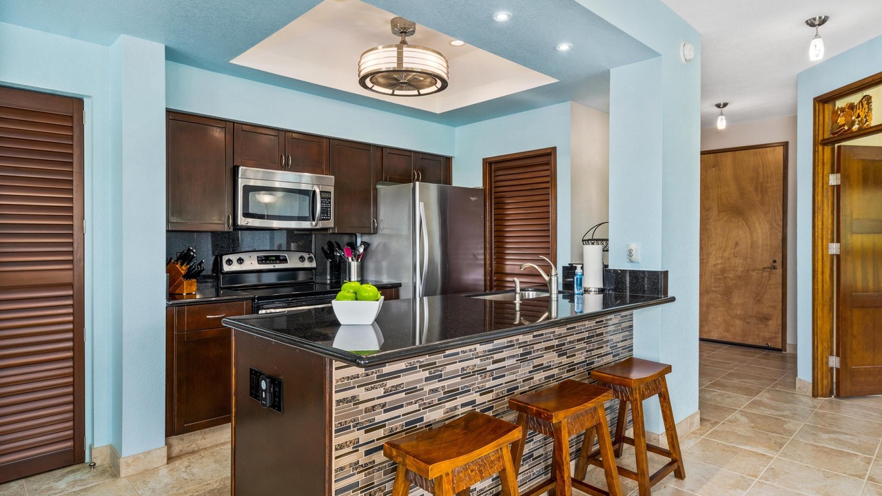 Photo of Kitchen in Waikoloa