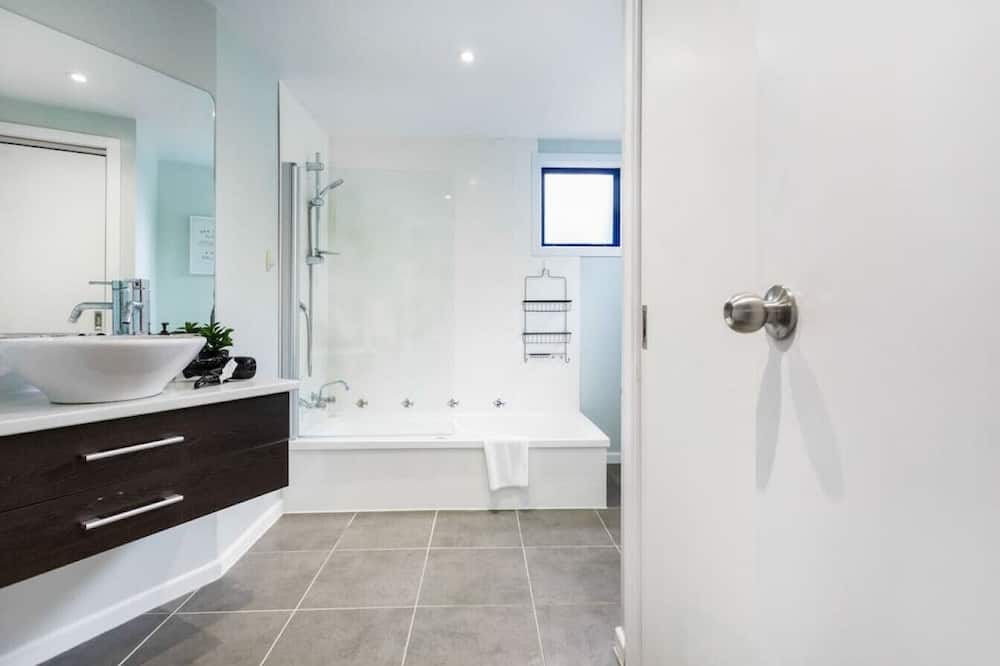 Photo of Others in Glenfield