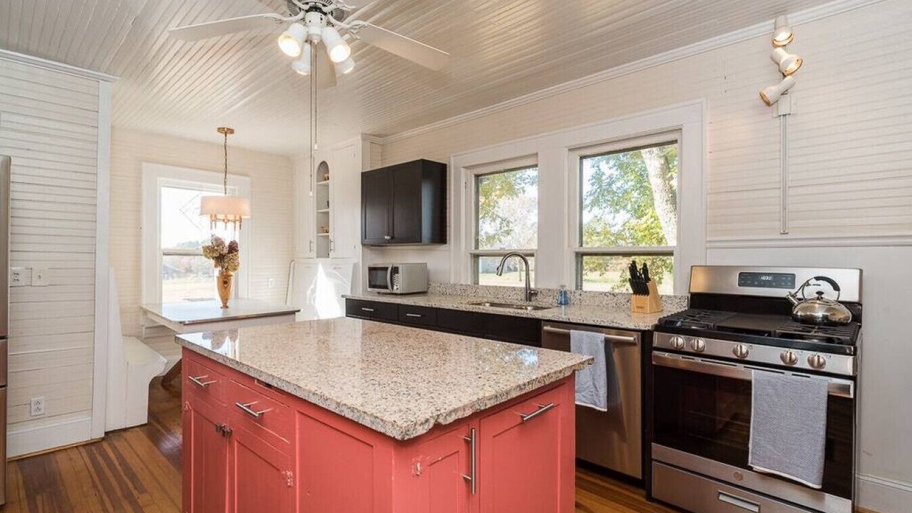 Photo of Kitchen in Glen Raven