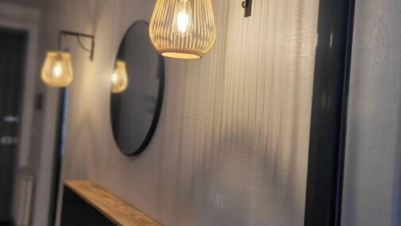 Photo of Others in Sens