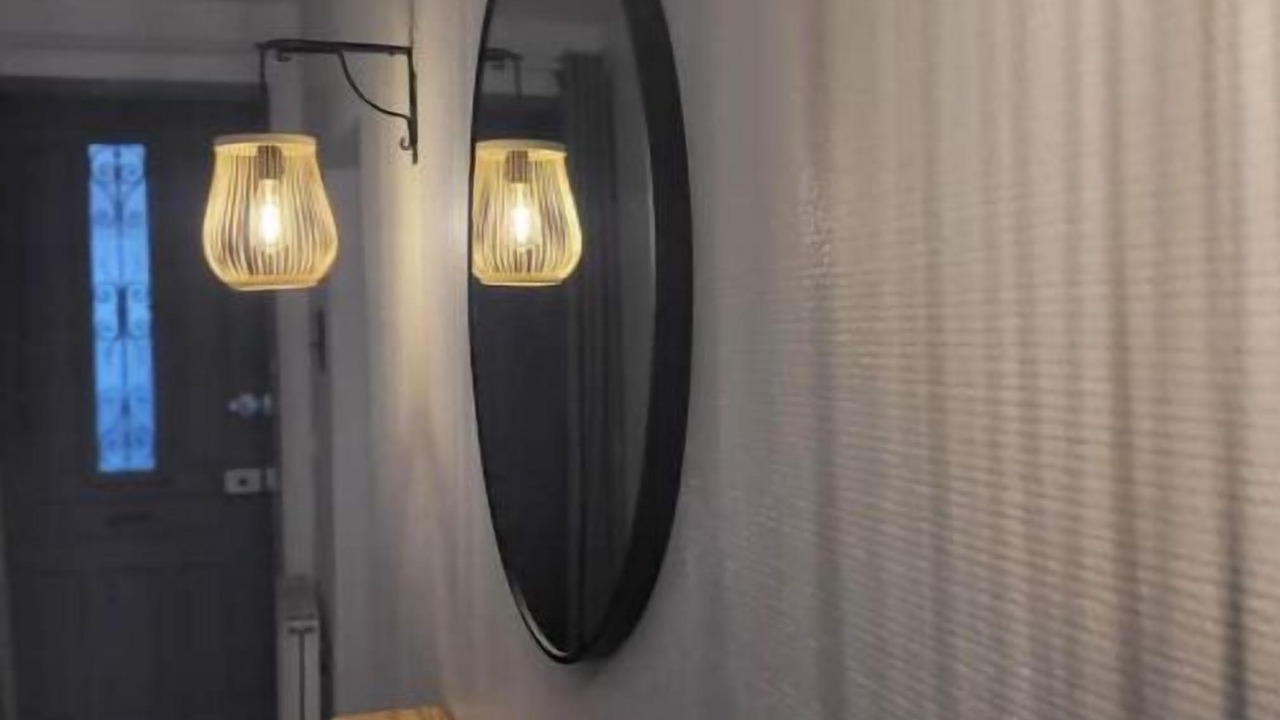 Photo of Others in Sens