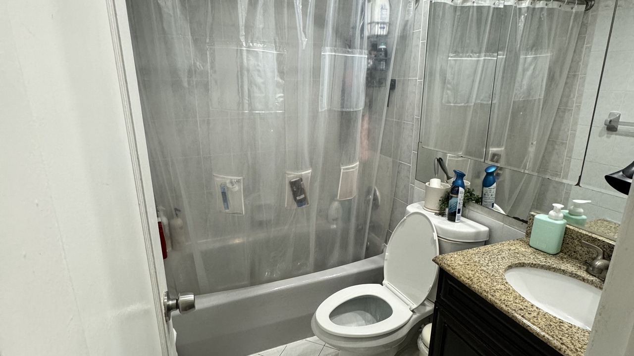 Photo of Bathroom in Hicksville