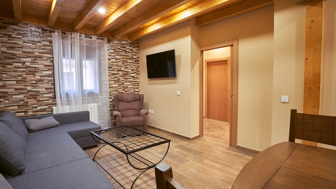 Photo of Others in Amusco