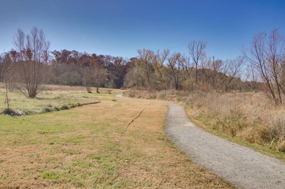 Photo of Outdoor in Gentry