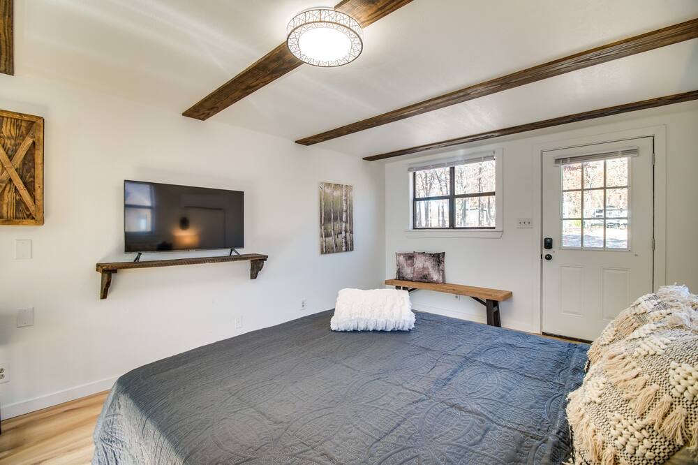 Photo of Bedroom in Gentry