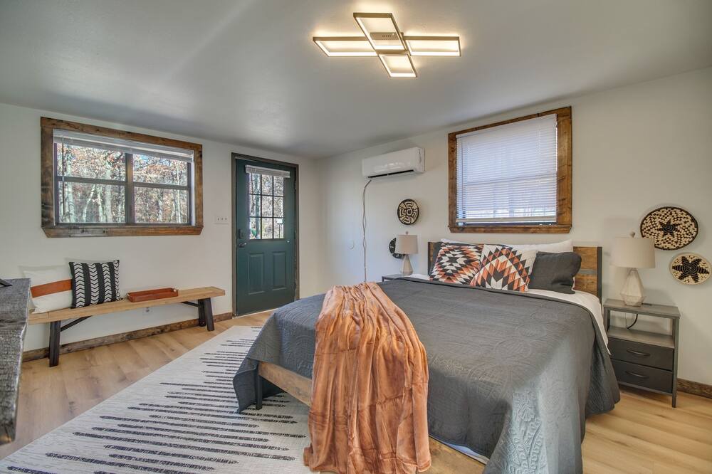 Photo of Bedroom in Gentry