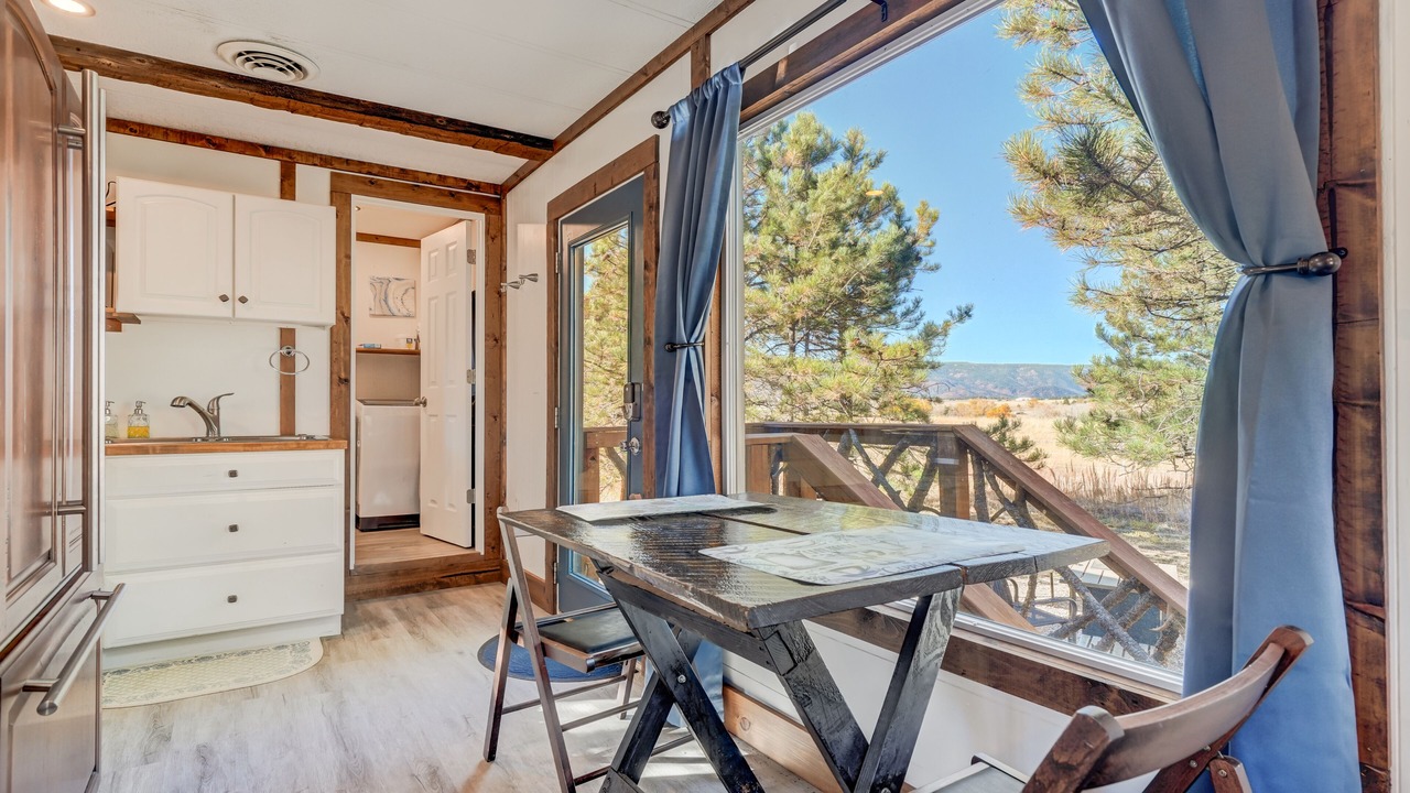 Photo of Bedroom in Larkspur