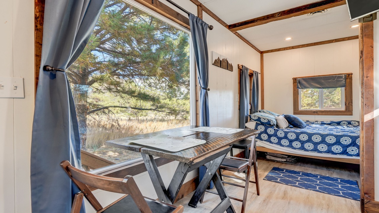 Photo of Bedroom in Larkspur