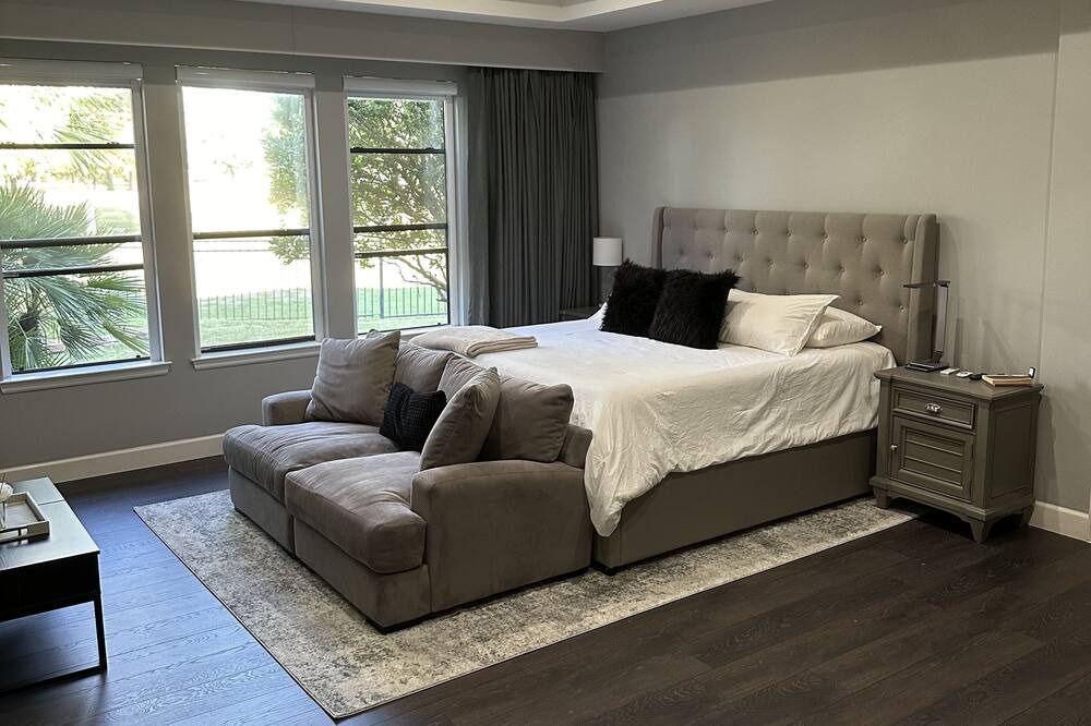 Photo of Bedroom in Spring