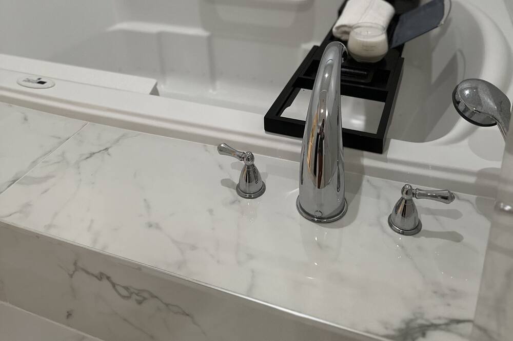 Photo of Bathroom in Spring