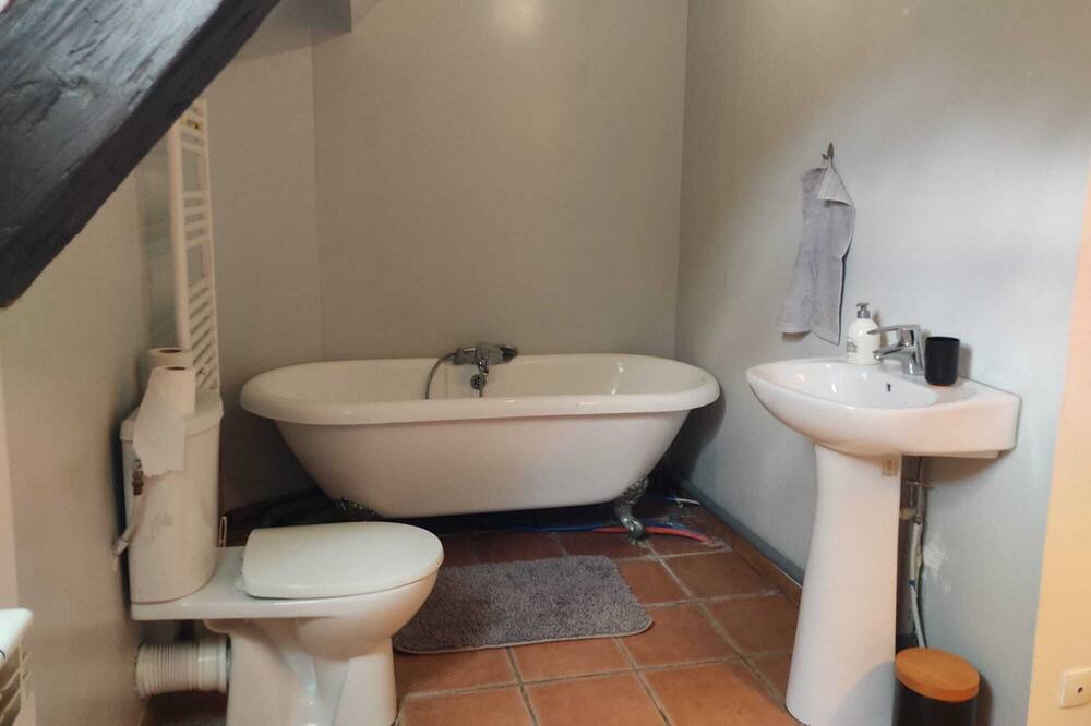 Photo of Bathroom in Citry