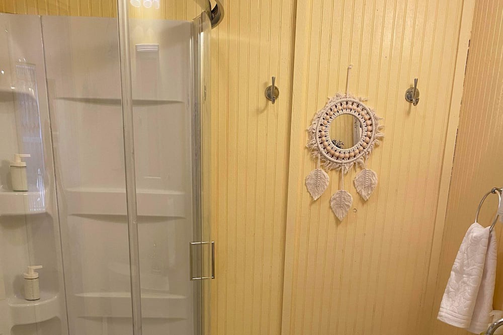 Photo of Bathroom in Printer